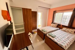 Hues Stay Luxury Rooms, Bangalore Hues Stay Luxury Rooms, Bangalore