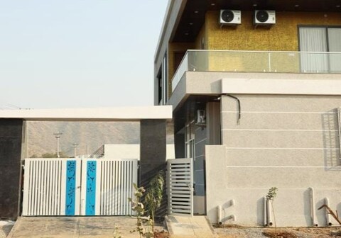 Taj Pool Villa Udaipur