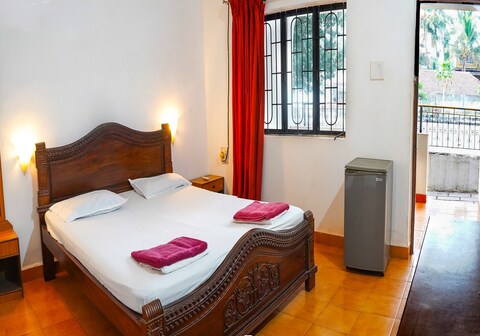 Sea View Beach Resort (Calangute)