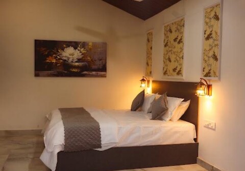 Tramorishti villa (C)