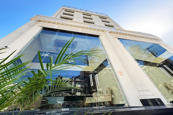 AUREA BY THE WALLFLOWER HOTELS