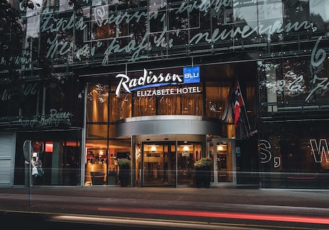 Radisson Blu Elizabete Hotel