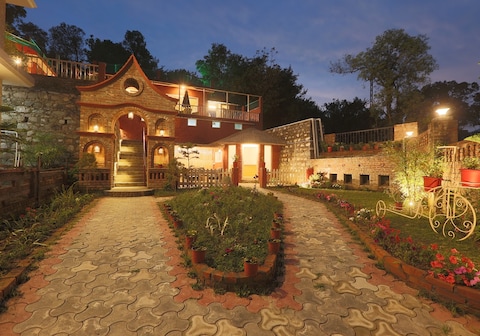 Allure Villas Resort