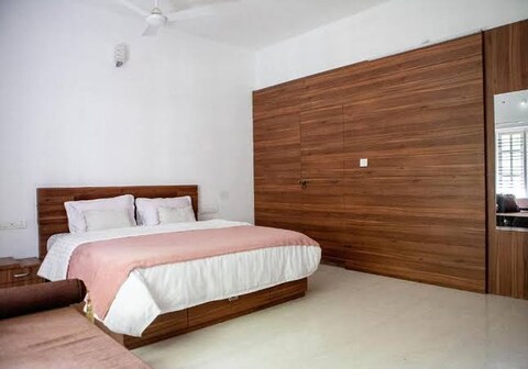 Valsala Estate Home, Villa with Forest view, Coorg