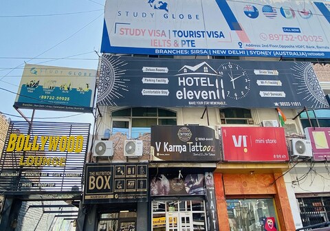 Hotel Eleven