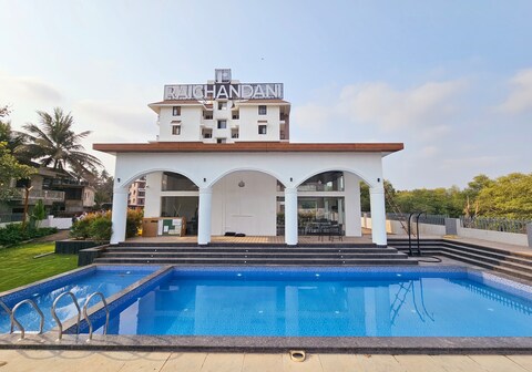 Mirashya 2BHK Serviced Apartment in Candolim