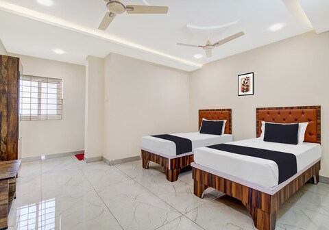 Hotel O Darshana Grand