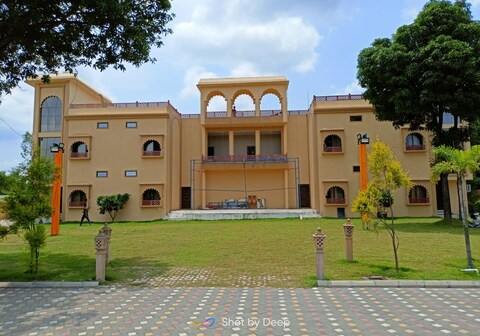 atulyam palace and resort