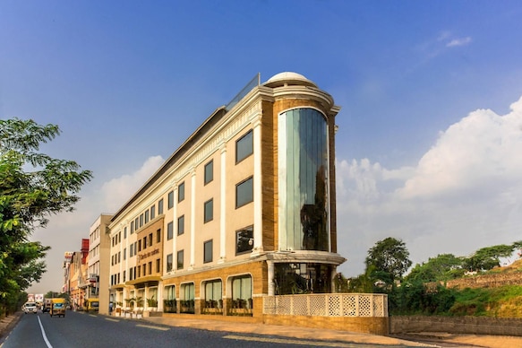 Clarks Inn Suites Gwalior