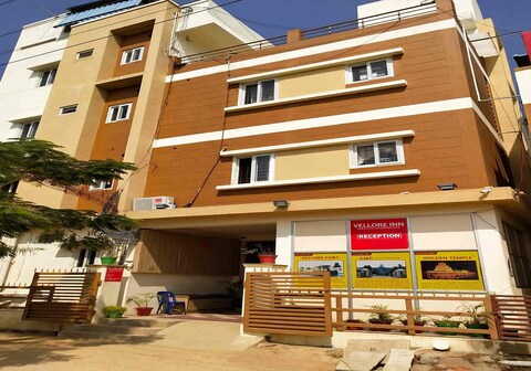 NewVelloreInn