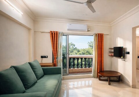 Beachway Serenity Apartment