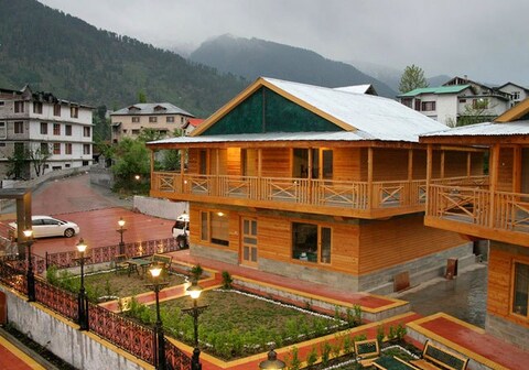 Daffodil Cottages | Rooms & Restaurant