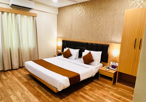 Galaxy Ivory Corporate Hotel