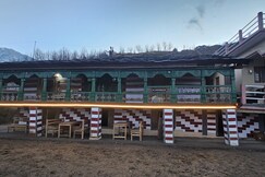 Benzer Backpackers Stay, Gangotri Benzer Backpackers Stay, Gangotri