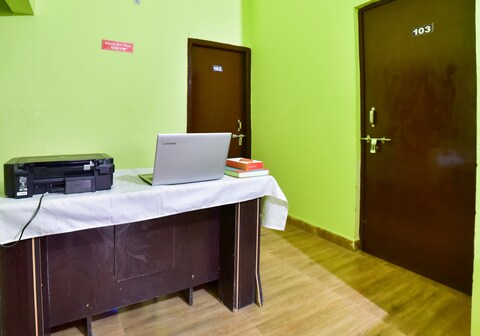 Hotel O Sai Kripa Guest House