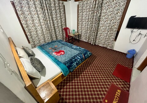 Jahangir Cottage Pahalgam