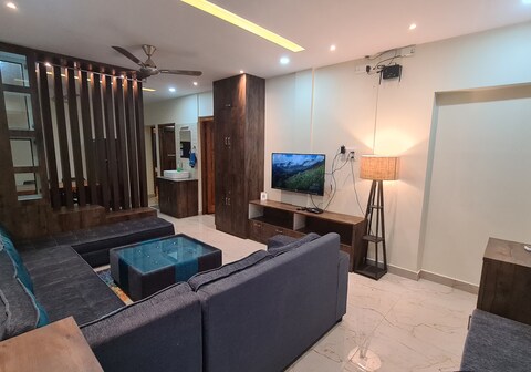 Rest Nest Vacation Homes Premium Casa 2BHK Flat