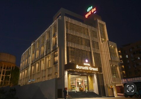 Hotel Suruchi Grand Lodging and Banquets