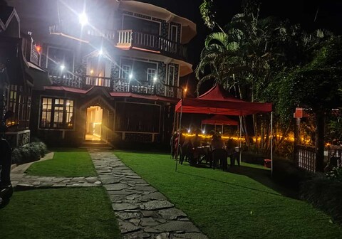 ORANGE VILLA BY FORES-TEA