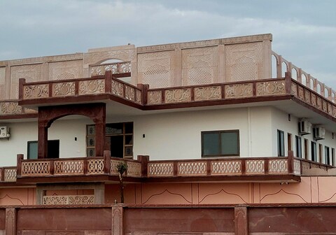 VRINDAVAN GARDEN & HOTEL