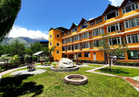 Himalayan Valley Resorts by Peaceful Hospitality