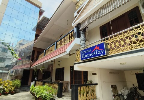 Prems Homestay | Rooms & Caretaker