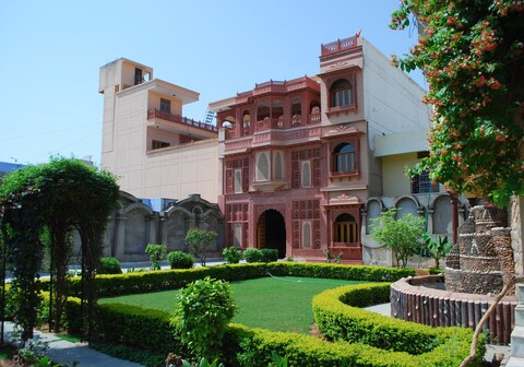 Pratapgarh Haveli