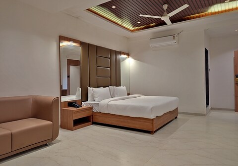 Savyasaachi by Leela Resort, Mahabaleshwar