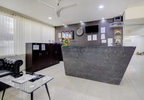 Super Hotel O 75327 Atithi Residency