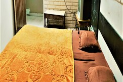 ELLORA HOTEL AND RESTAURENT, Raipur, Chhattisgarh ELLORA HOTEL AND RESTAURENT, Raipur, Chhattisgarh
