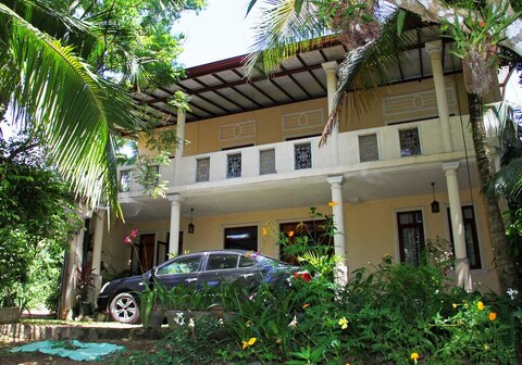 NATURES BLISS GARDEN STAY