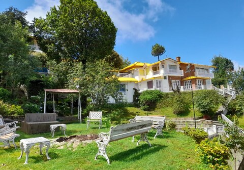 Te Aroha by Shervani