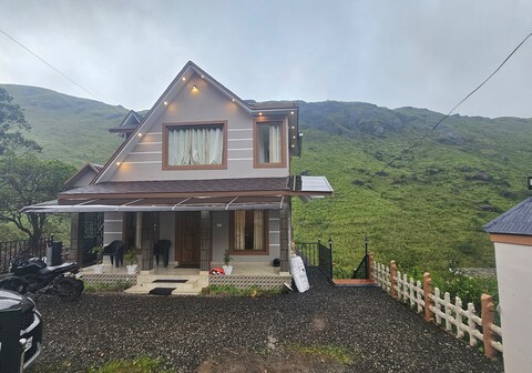 The unplugged escape Nature view ,1bhk Villa Vagamon