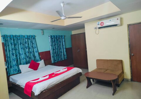 Exclusive 3BHK Service Apartment Beside Airport