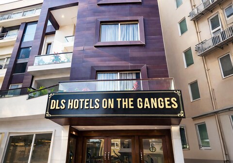 DLS Hotels on The Ganges