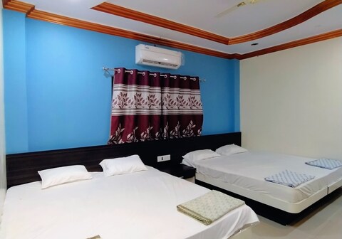 Shree Trilokeshwar Homestay