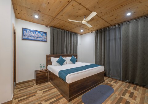 Luxury 2 BHK Hideaway with Stunning Views in Kasauli