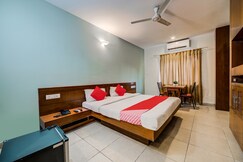 OYO 18529 Hallmark Inn Jubilee Hills, Hyderabad OYO 18529 Hallmark Inn Jubilee Hills, Hyderabad