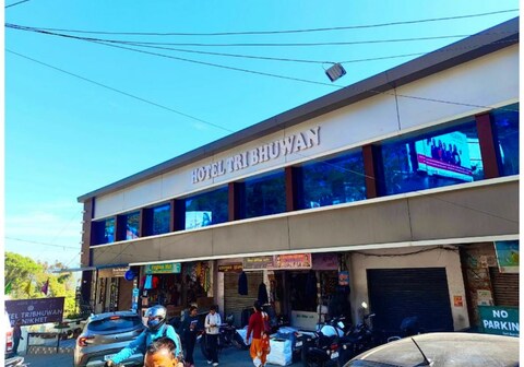 Hotel Tribhuwan