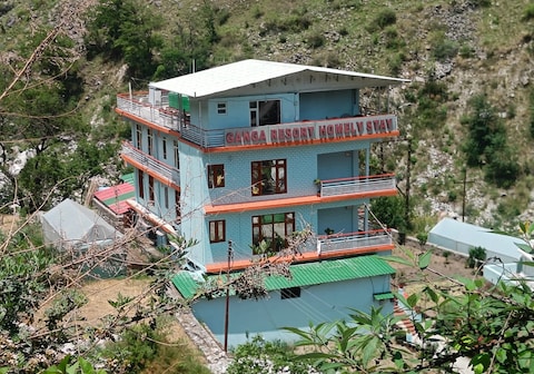 Ganga Resort | Mountain-view Rooms