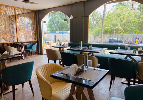 Zip By Spree Hotels Neelam Nakshatra