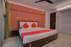 OYO 30463 Ashu Bini Hospitality Gokul Dham Film City, Mumbai OYO 30463 Ashu Bini Hospitality Gokul Dham Film City, Mumbai