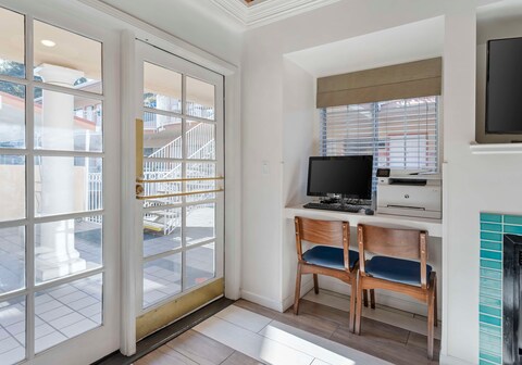 Best Western Plus Riviera