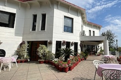 8fold-Pinecrest By LaRiSa, Bhimtal 8fold-Pinecrest By LaRiSa, Bhimtal