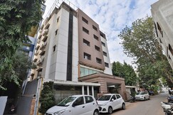 OYO 27662 Varma Palace, Surat OYO 27662 Varma Palace, Surat