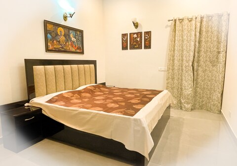 Cozy Room Alert A Warm Hug