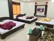 Hotel Vrandavan Palace, Ujjain Hotel Vrandavan Palace, Ujjain