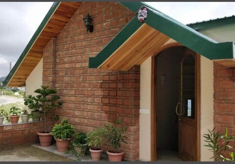 Tara Suites Naldehra