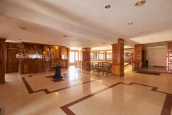 LAKE QUEEN HOTEL, Thekkady LAKE QUEEN HOTEL, Thekkady