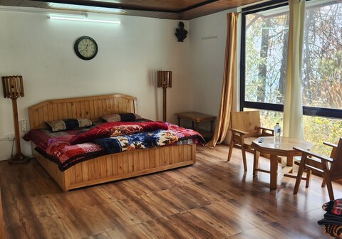 Manohar Guest House | Rooms with Wi-Fi